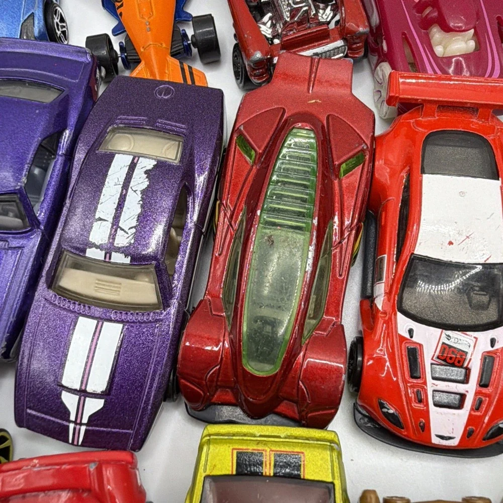 Lot 30 Hot Wheels Matchbox Diecast Cars Trucks Mixed Bundle Toy Vehicles 2010 Up